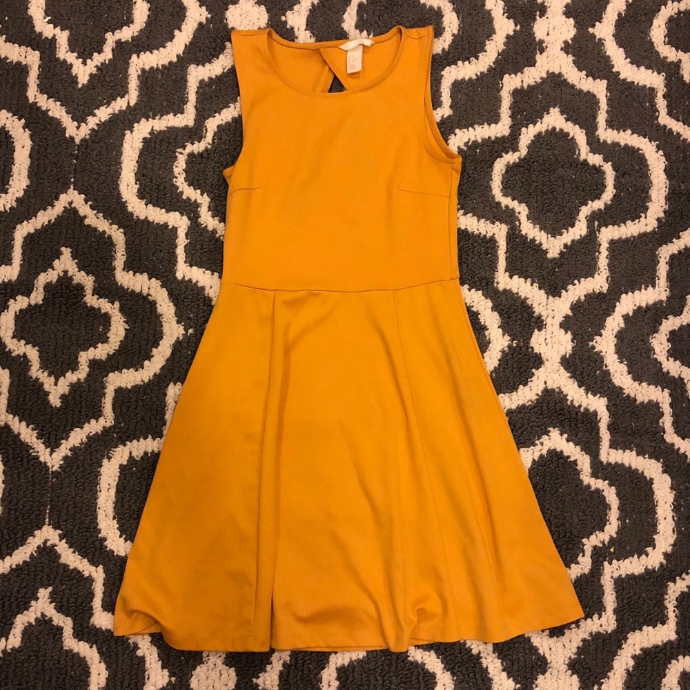 Mustard yellow H&M dress